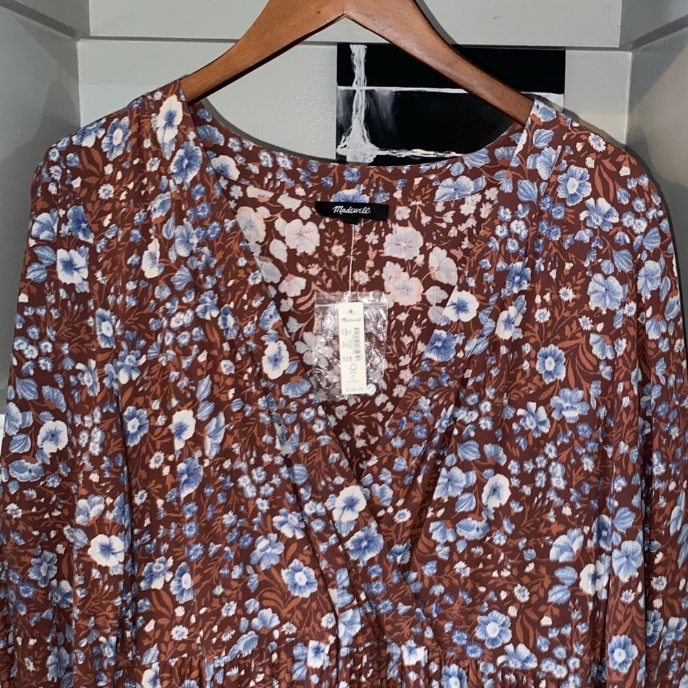 Madewell Challis Wrap Midi Dress in Woodland Floral - Picture 6 of 7